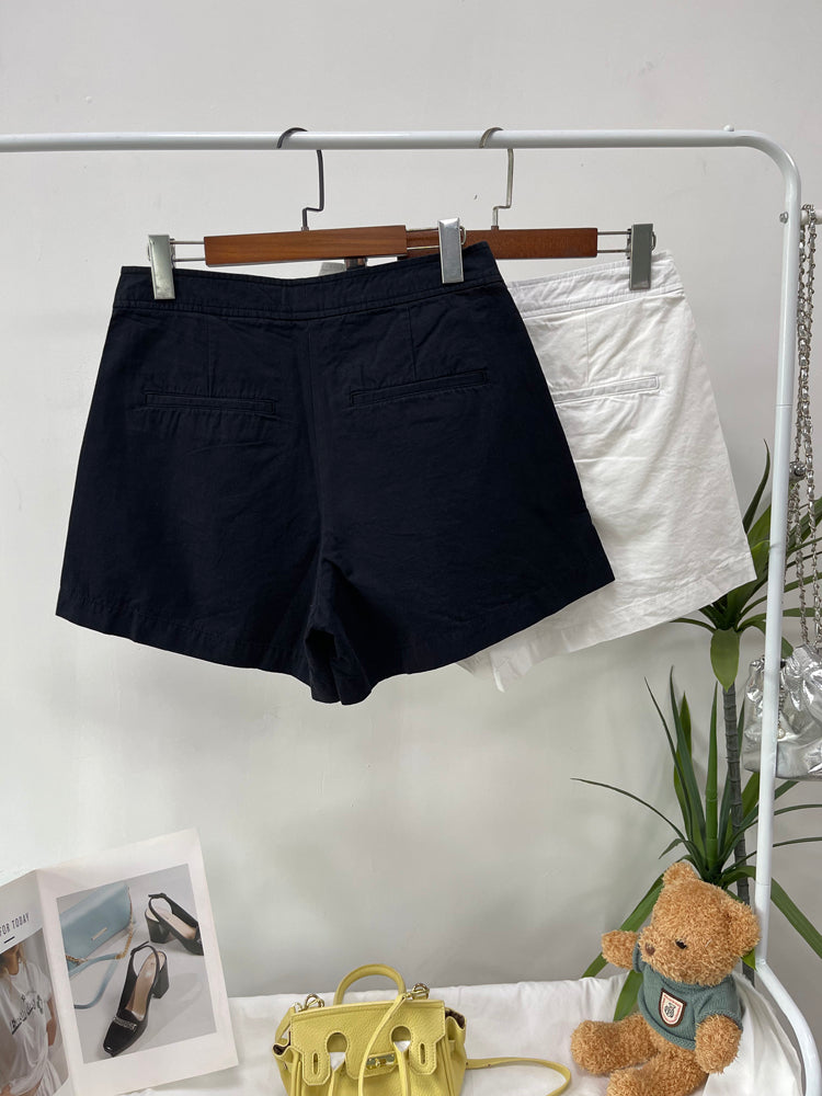 40637615 Women Pleated Casual Chino Shorts Black White High Waist Shorts S-L Sizes