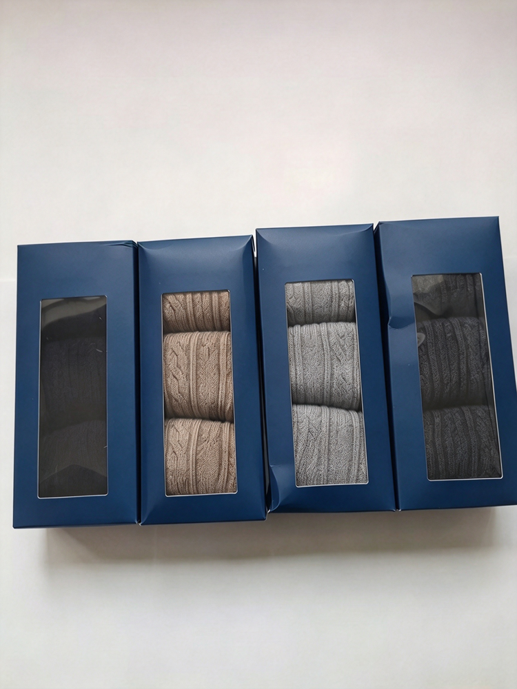 40823471 Men Winter Warm Knit Crew Socks Soft Wool Mid Calf Socks Gift Box Set for Daily Wear(3 Pairs)