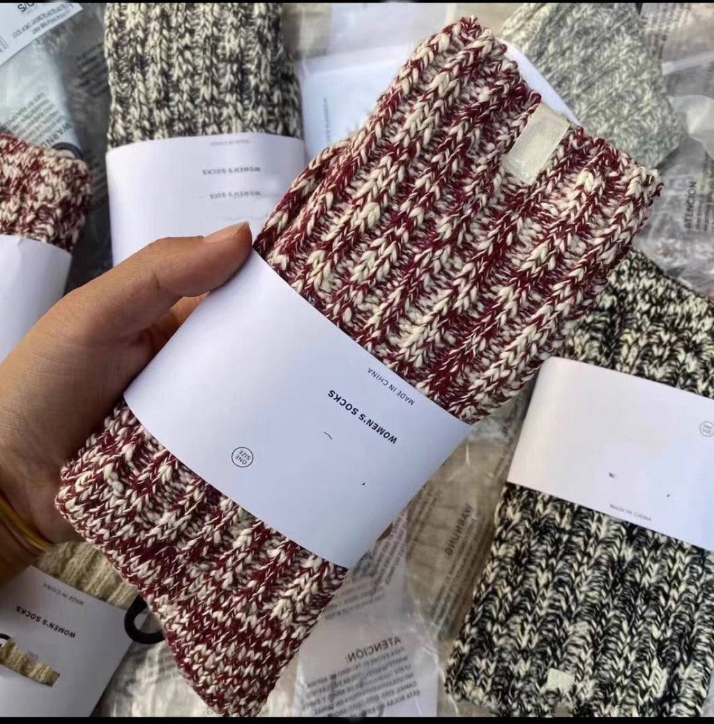Thick socks, autumn/winter Australian single-breasted style