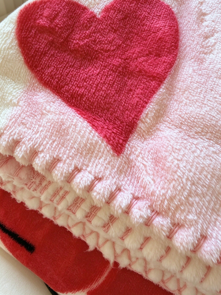 51379455 Heart Print Sherpa Fleece Blanket, Soft Warm Reversible Throw Blanket