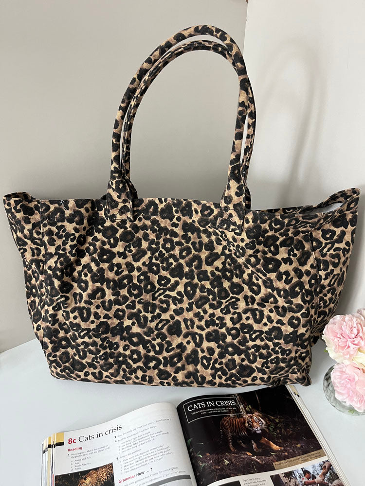 40549949Large Capacity Leopard Shoulder Tote