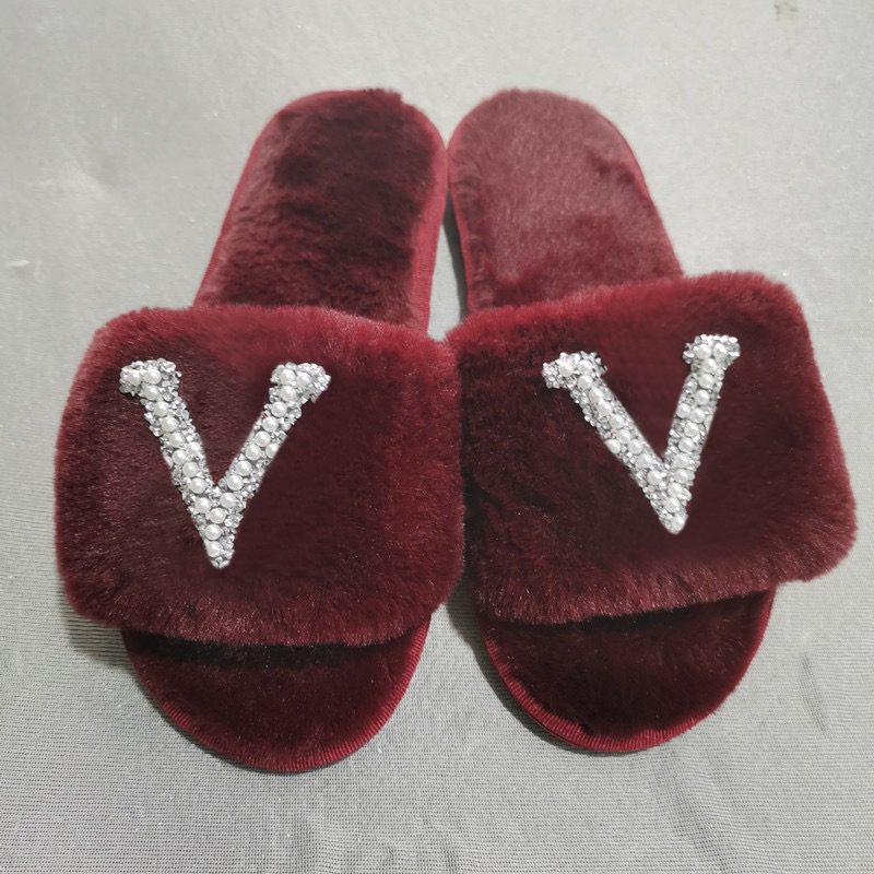 51334726 Women Fuzzy Plush Slippers Sparkling Rhinestone Logo Open Toe House Slippers for Indoor