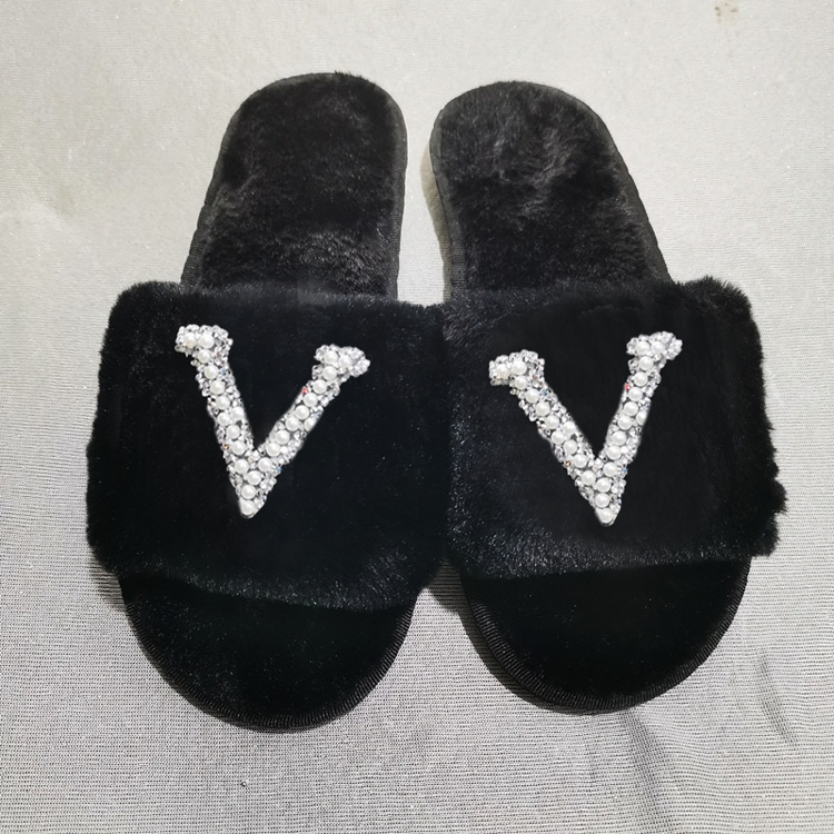 51334726 Women Fuzzy Plush Slippers Sparkling Rhinestone Logo Open Toe House Slippers for Indoor