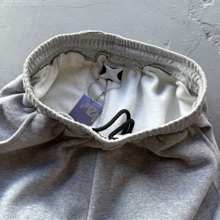 51152090 Graffiti Embroidered Grey Cotton Sweat Shorts Elastic Drawstring Casual Loose Gym Shorts