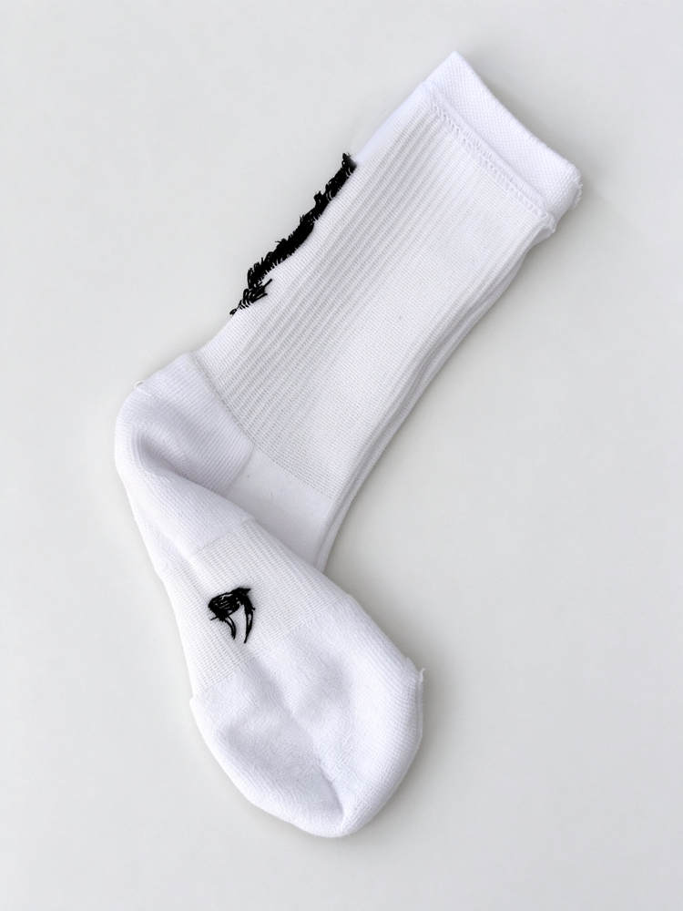51379341 White Ribbed Crew Socks, Soft Breathable Casual Sports Mid Calf Socks（2-Pack）