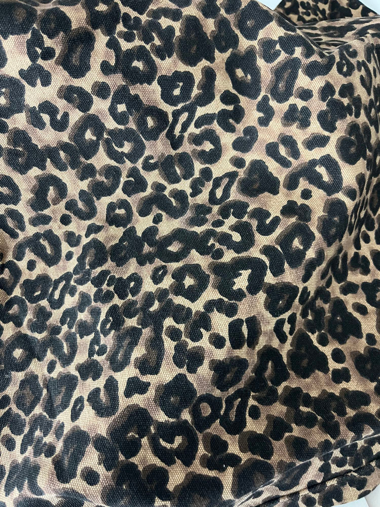 40549949Large Capacity Leopard Shoulder Tote
