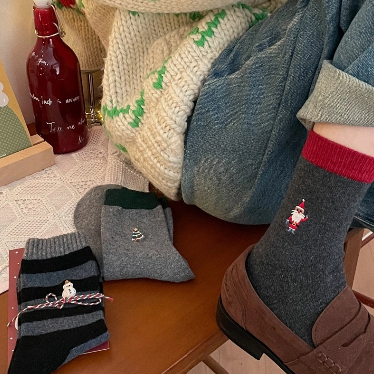 New Christmas wool socks, mid-calf striped women's socks