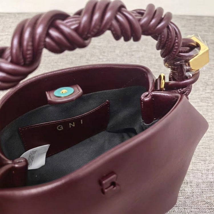 Luxe Twisted Handle Leather Bag Look