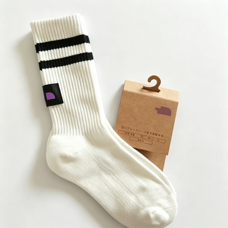 51170515 White Black Double Stripe Crew Socks Ribbed Knit Logo Label Casual Mid Calf Socks
