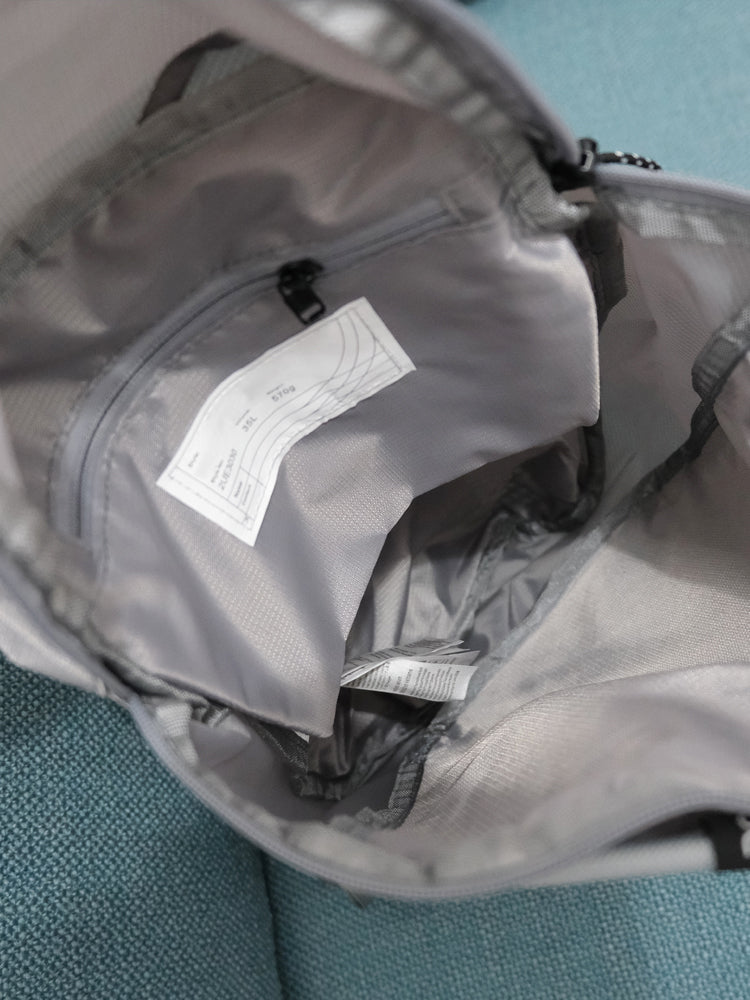 Lightweight outdoor daypack