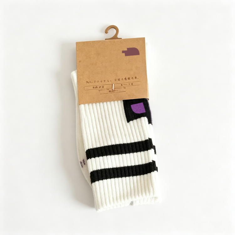 51170515 White Black Double Stripe Crew Socks Ribbed Knit Logo Label Casual Mid Calf Socks