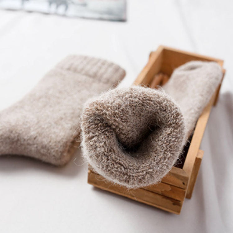 Winter thickened fleece warm solid color wool socks (1pairs)