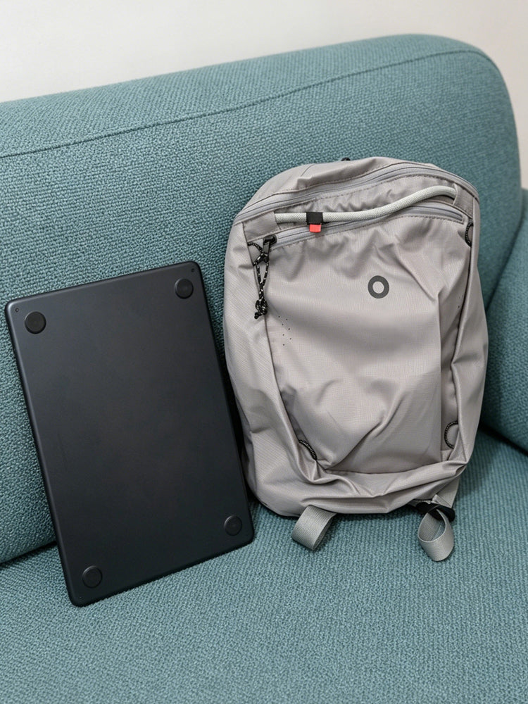 Lightweight outdoor daypack