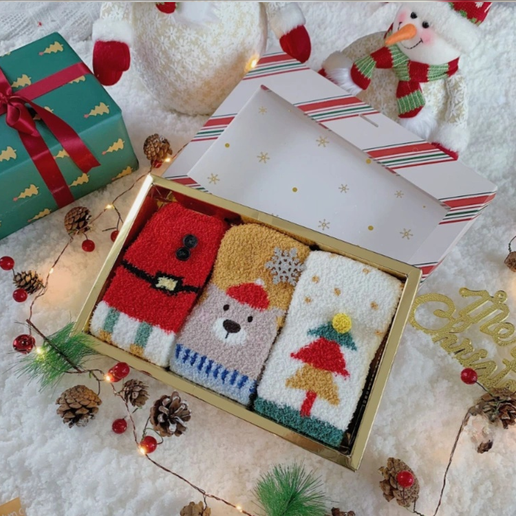 40277838 Gift box Christmas socks women's holiday socks winter thick coral fleece sleep socks