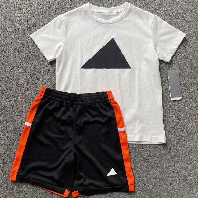 40560418 Kids Soccer Outfit Boys Short Sleeve T-Shirt Shorts 2 Piece Sports Tracksuit Set