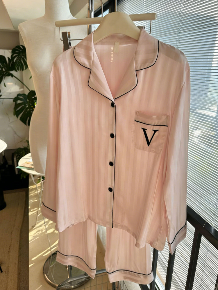 40452435 New pink striped pajamas for women, ice silk loungewear