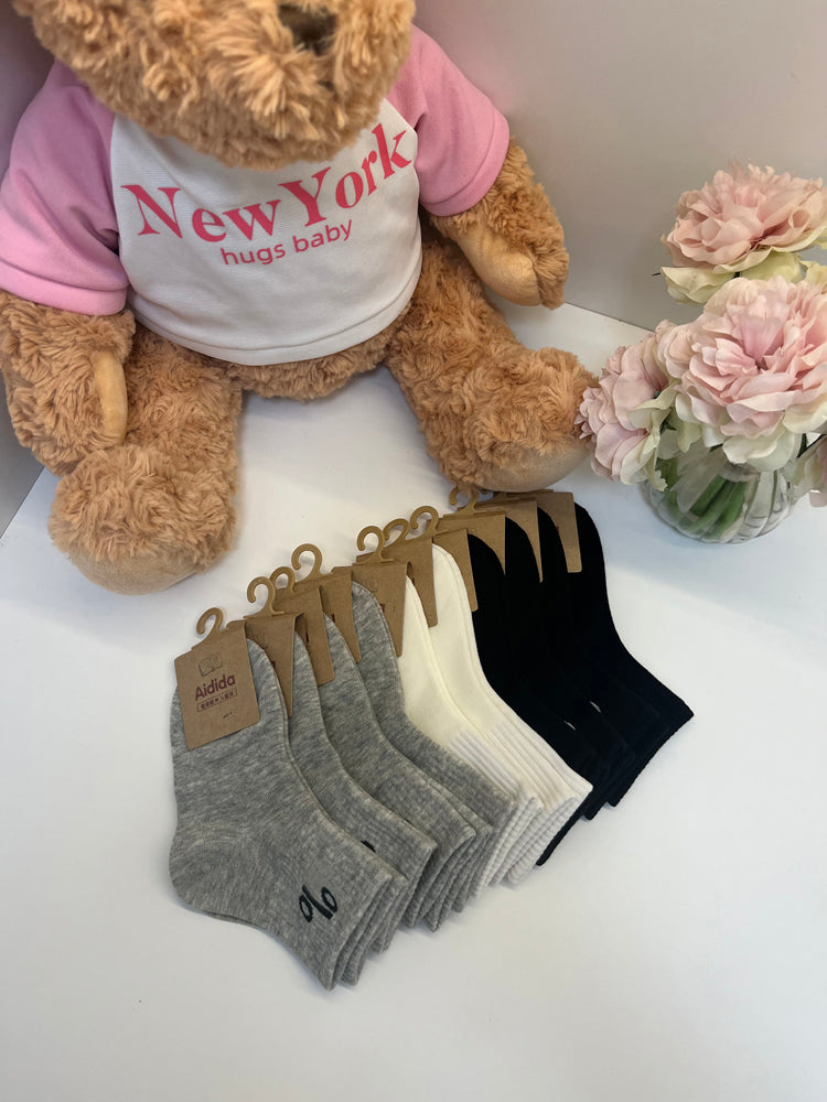 Baby cotton breathable  autumn and winter sports socks
