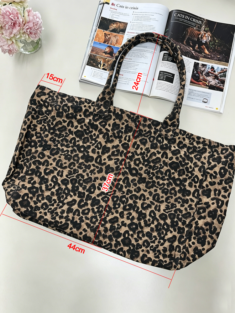 40549949Large Capacity Leopard Shoulder Tote