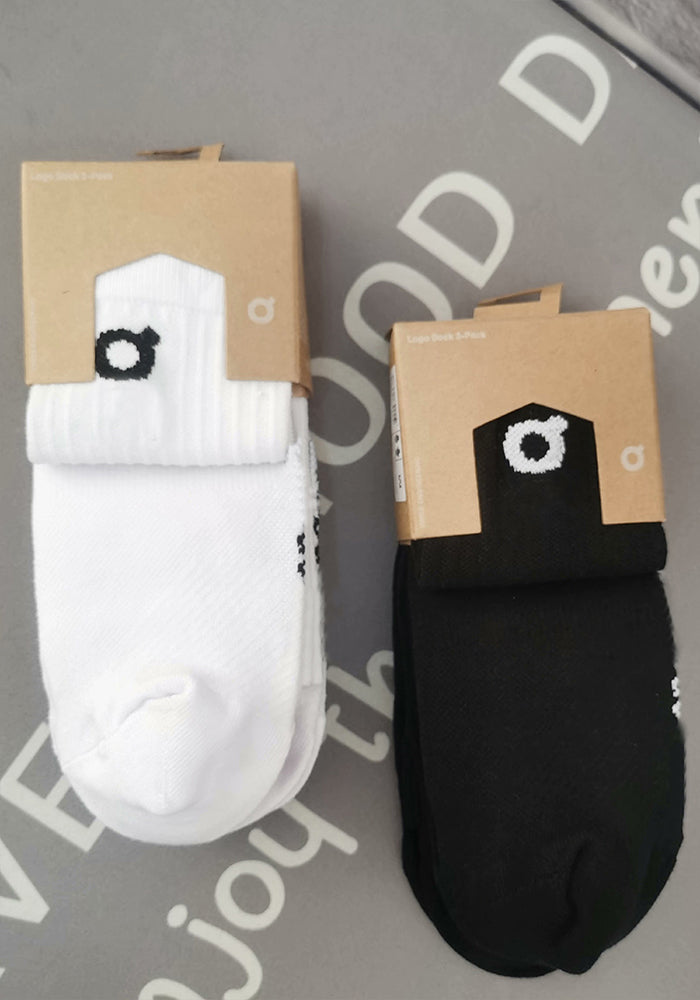 40125442 ON-Men's  Top Sports Socks 3 Pairs