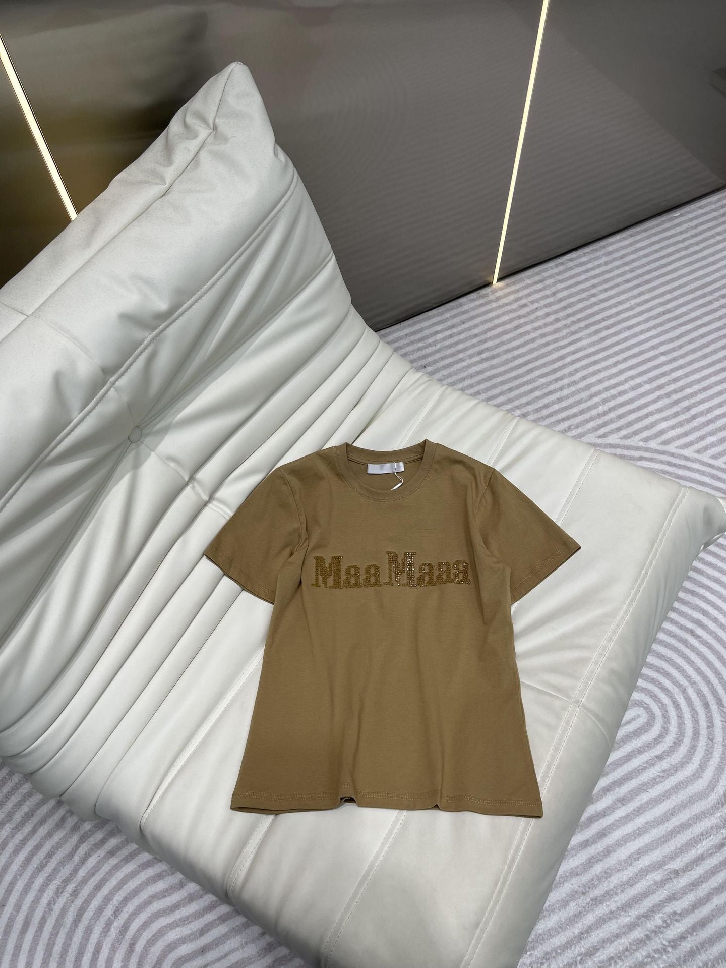 Max Tshirt