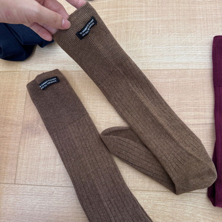 Autumn/Winter cotton socks with Letter Casual Solid Color