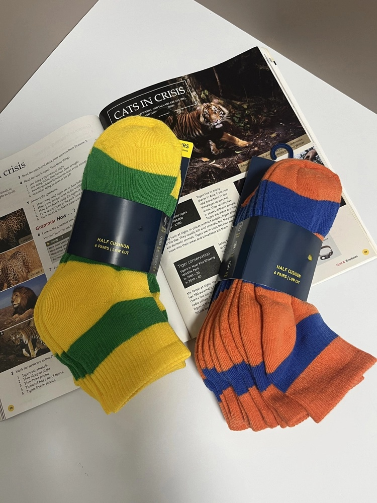 40309941 Colorful striped cotton comfortable mid-calf socks(6pairs)