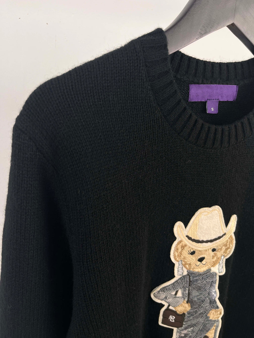 39588576RL Western Bear Crewneck Cashmere Sweater