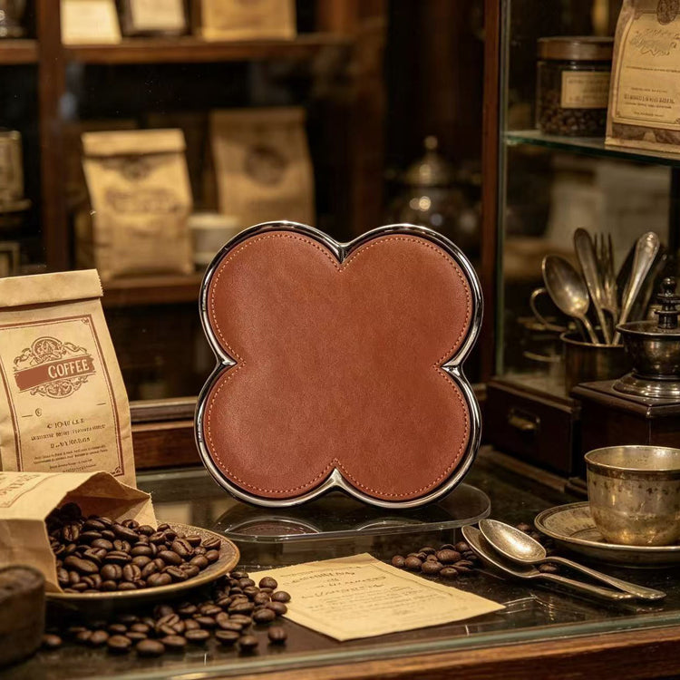 51211764 Clover Shape Leather Jewelry Tray Decorative Ring Earring Display Storage Tray-M