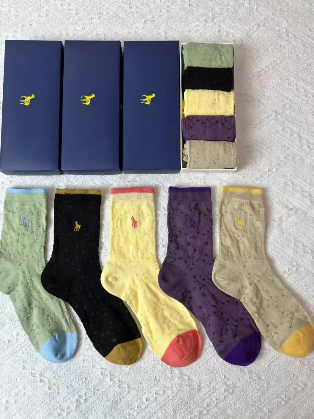 Women Cute Floral Crew Socks Gift Box Soft Cotton Casual Mid Calf Socks Multi Pack(5-Pack in a box) - 40785305