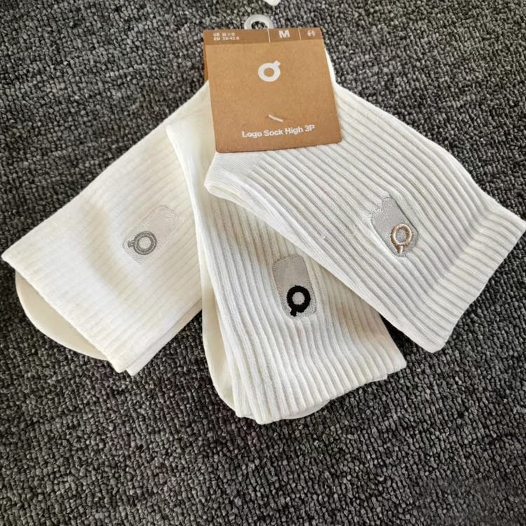 40641245 Minimal Logo Ribbed Crew Socks Soft Cotton Mid Calf Socks Multi Neutral Colors